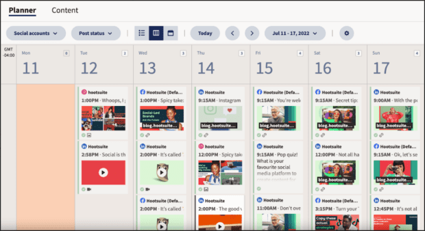 Hootsuite Planner social calendar overview