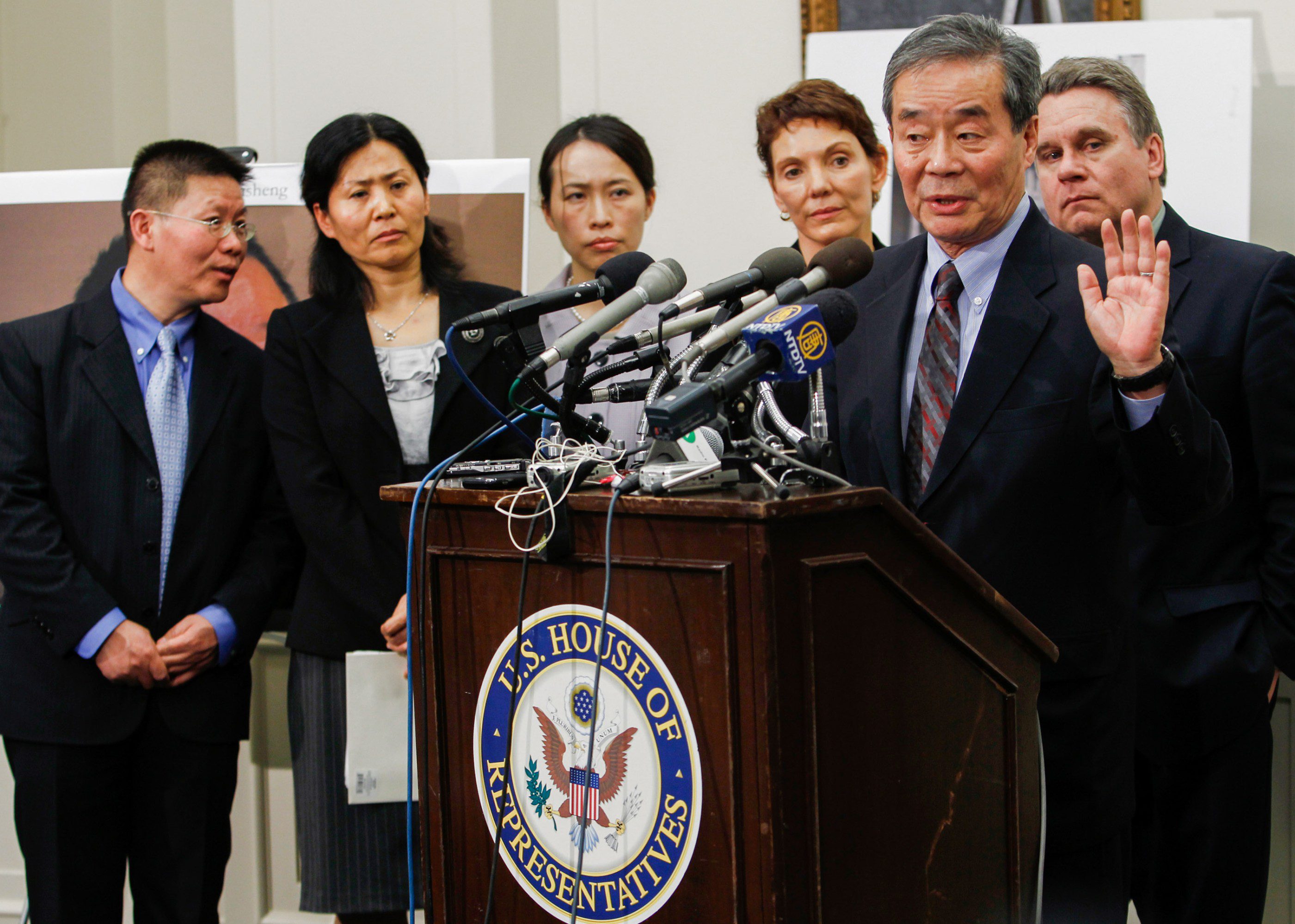 Harry Wu at podium