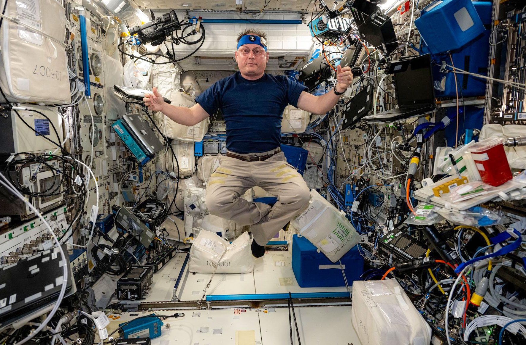 Michael Fincke floating on the ISS